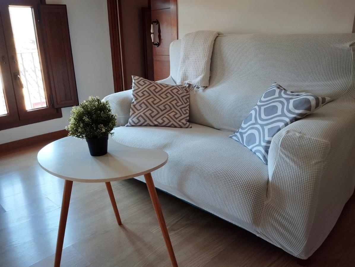 Apartament Apartament Santa Anna Montblanc Zewnętrze zdjęcie